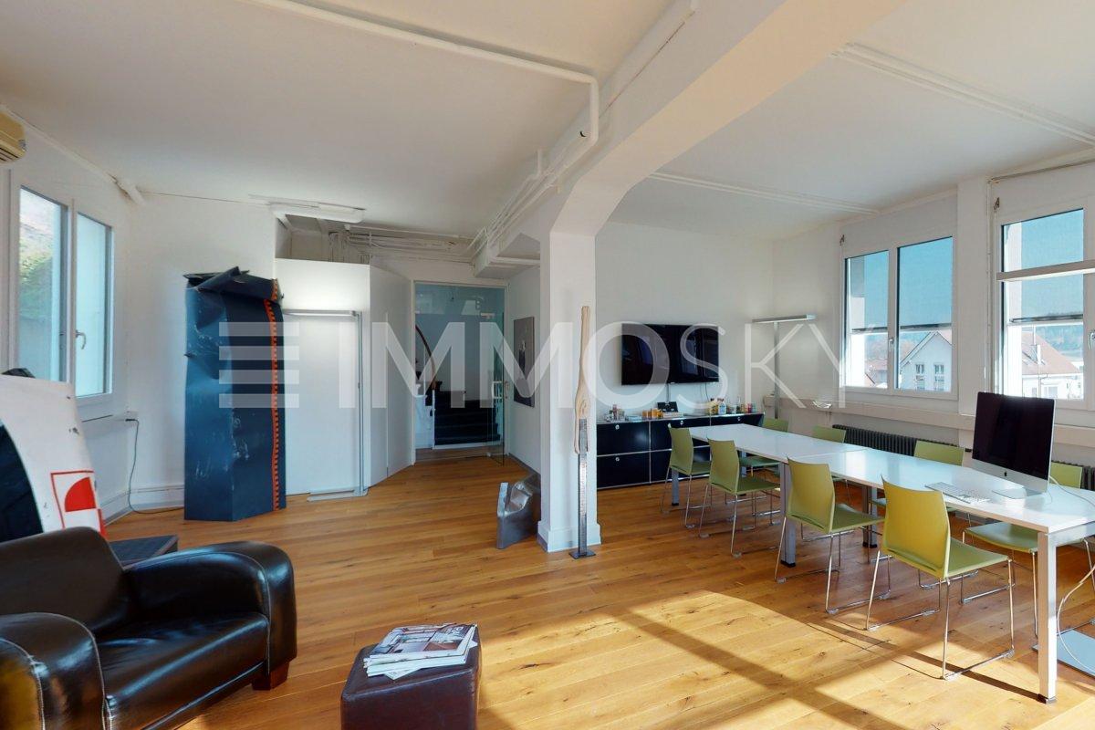 68m² office
