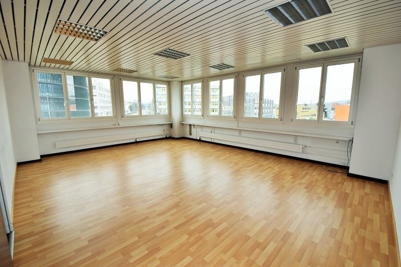 1600m² de bureaux