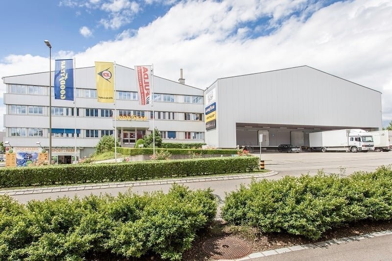 1600m² de bureaux