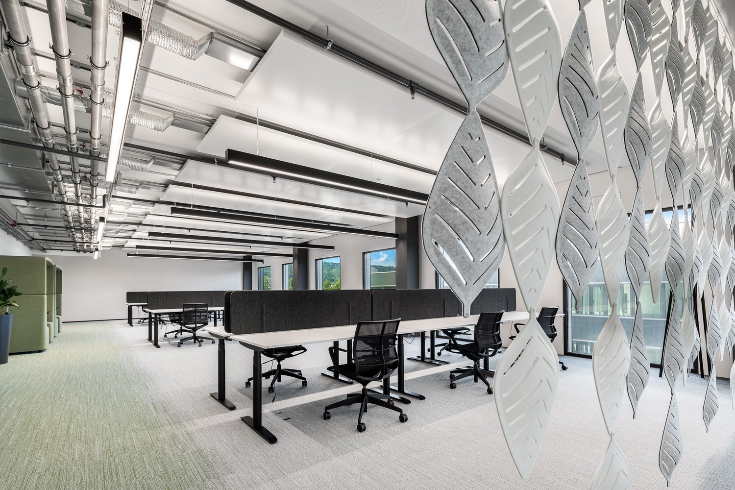 211m² bureau