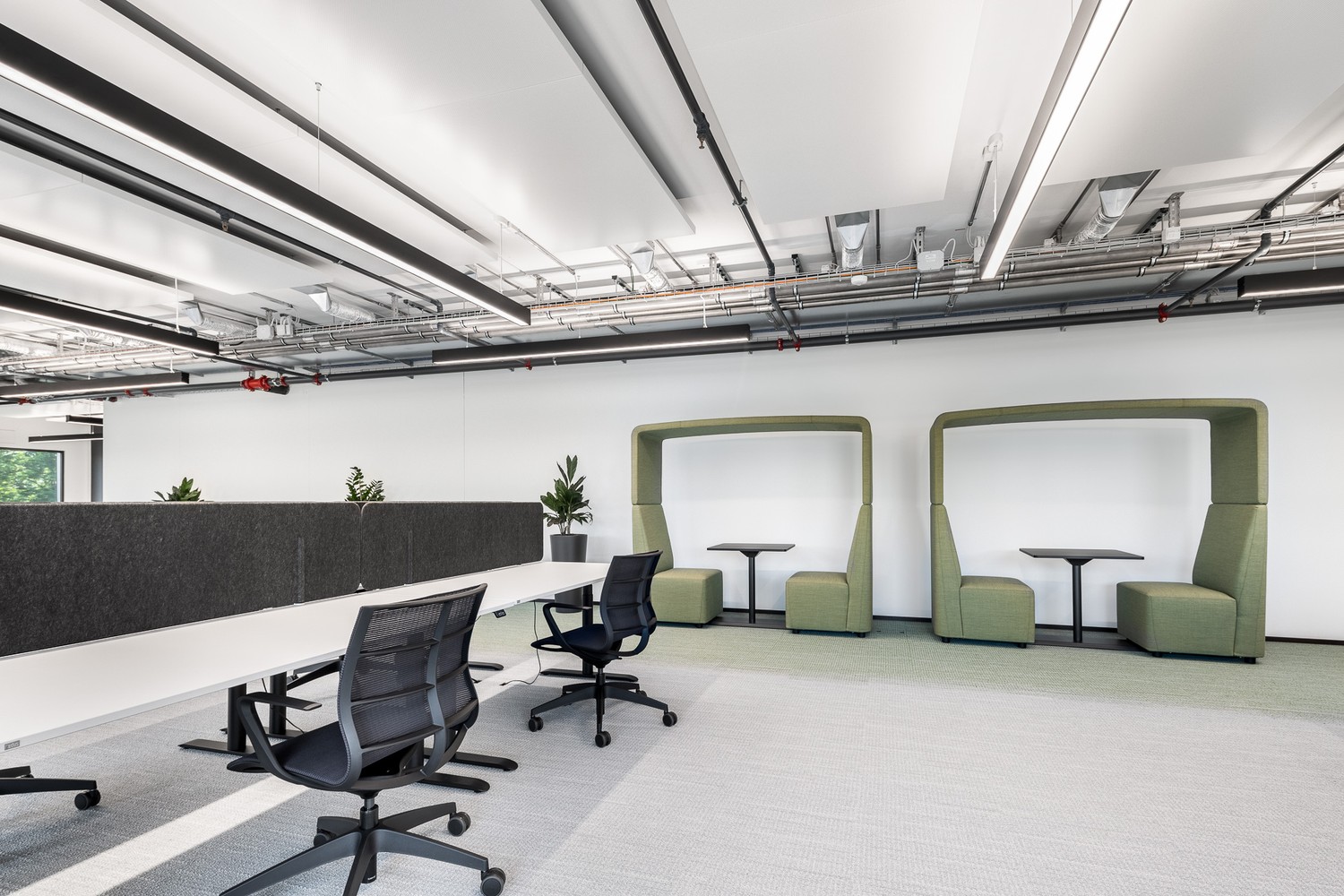 211m² bureau