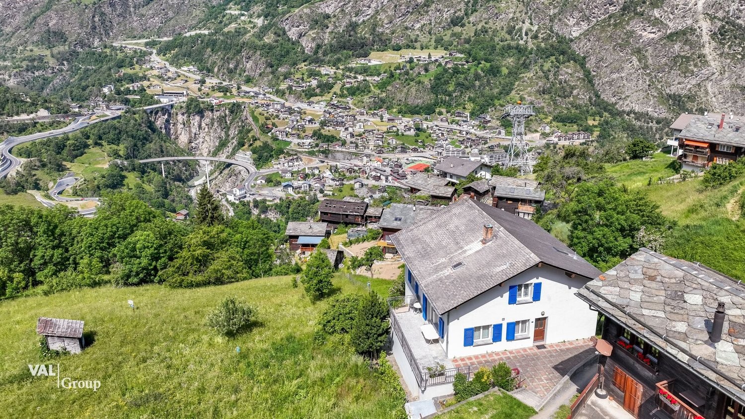 9 pièces maison individuelle