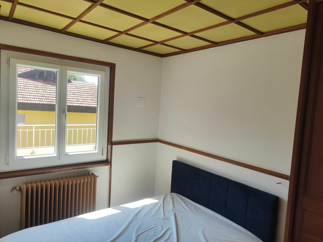 5 rooms apartment