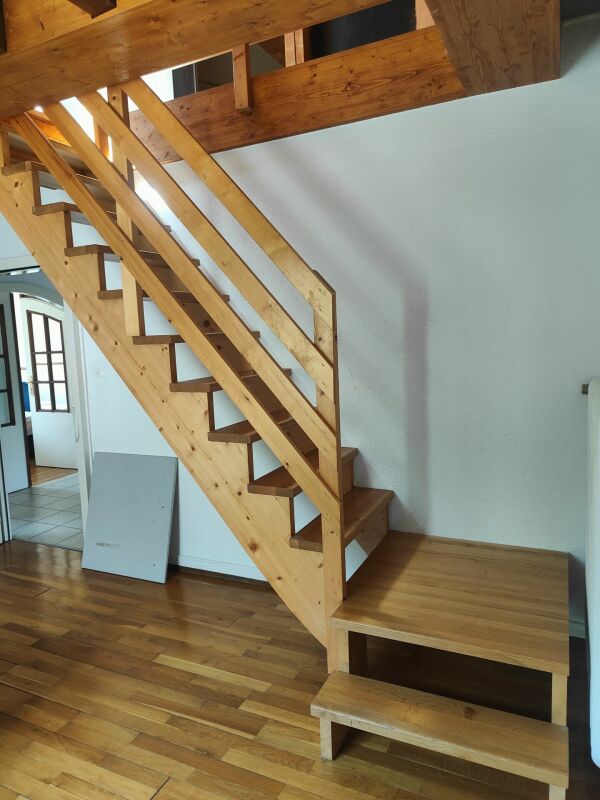 5 rooms apartment