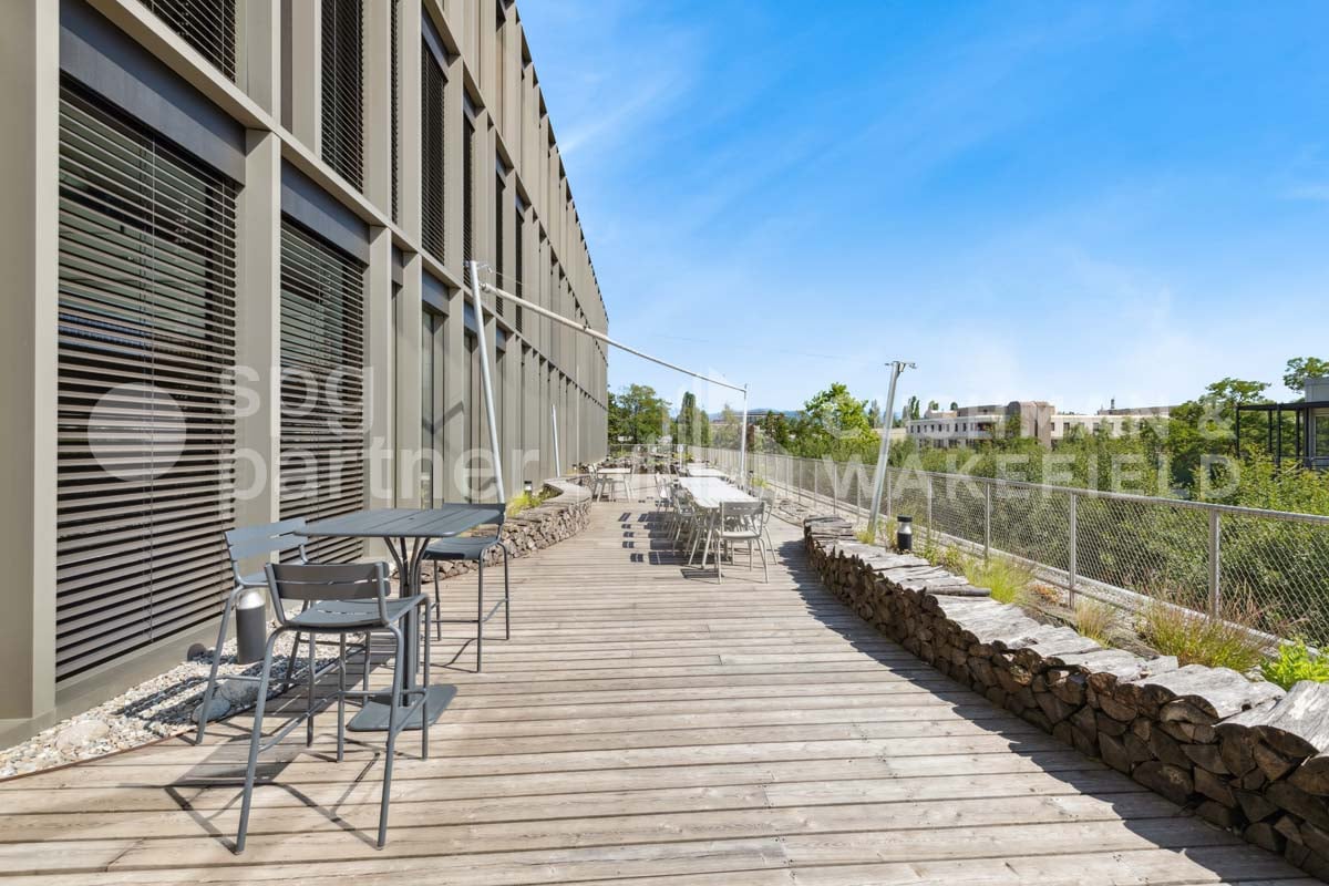 1600m² atelier