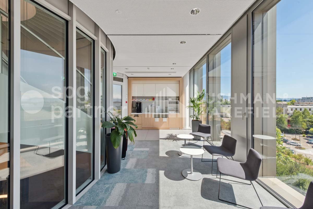1600m² atelier