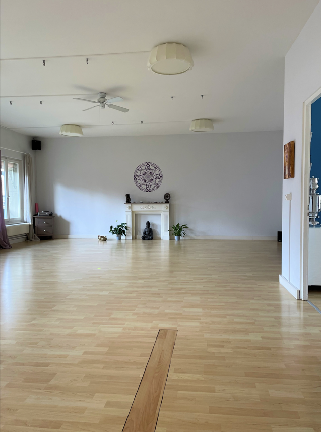 161m² commercial