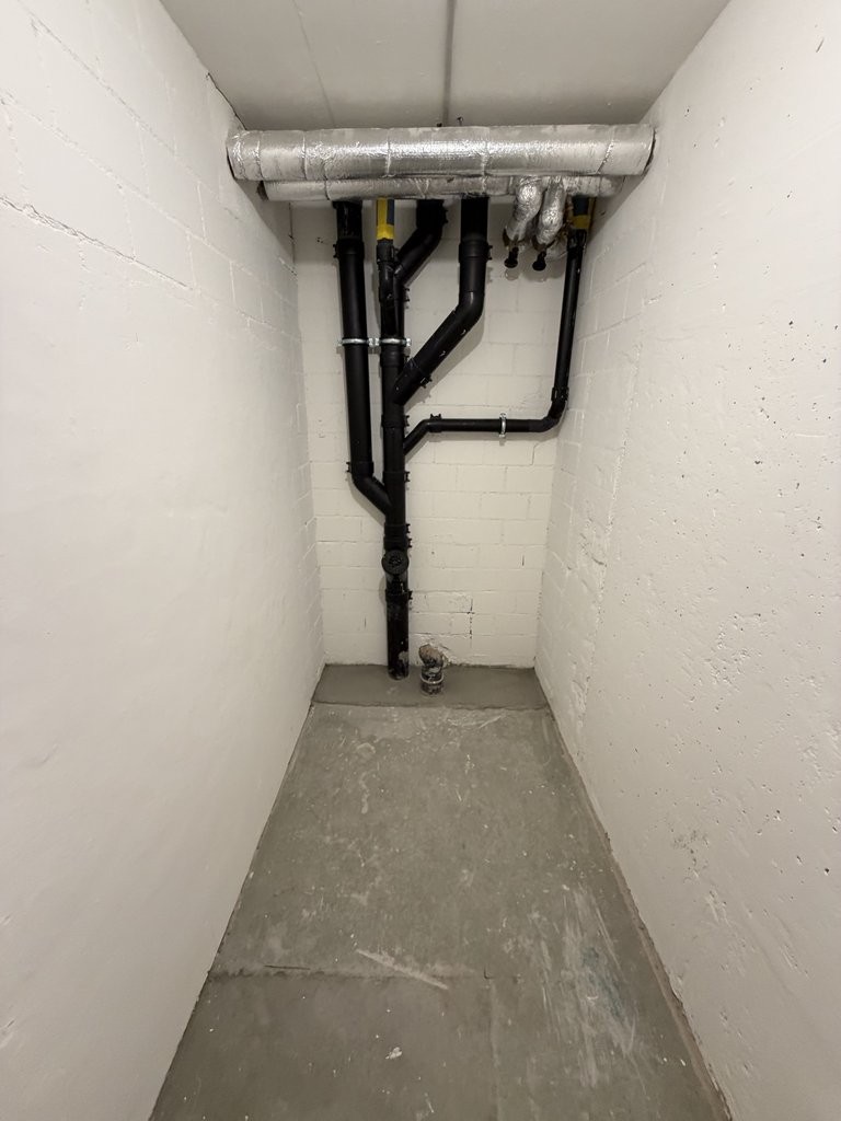 3m² storage room