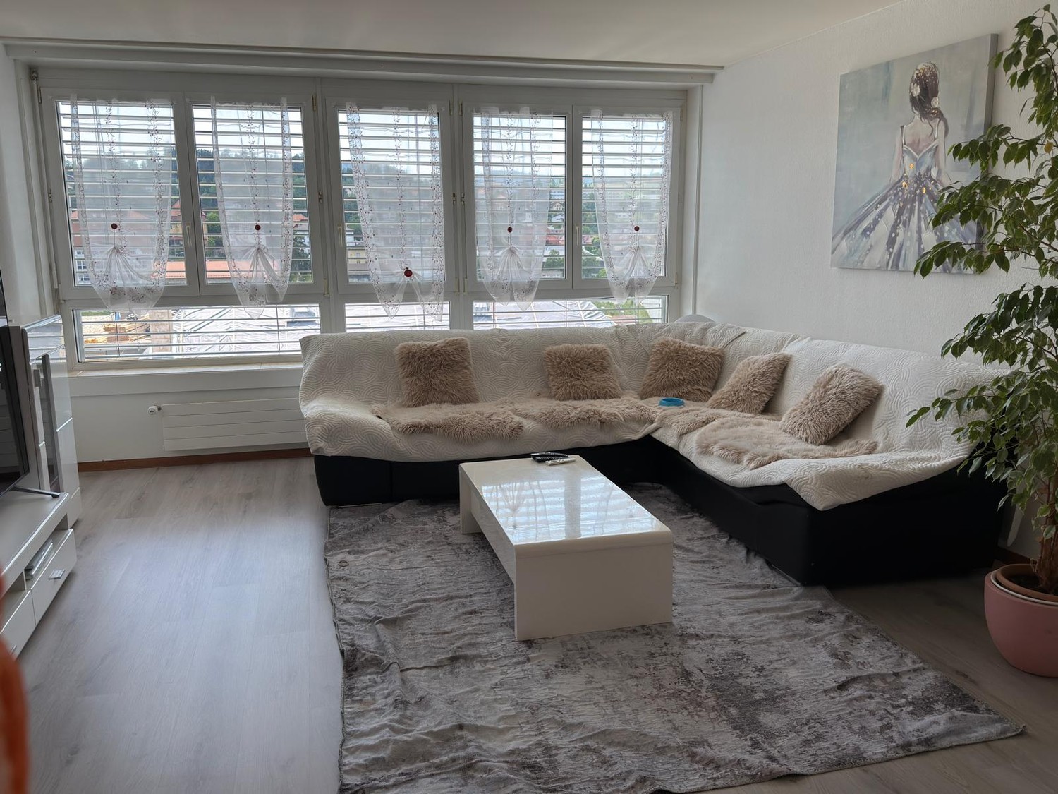 5-Zimmer-Wohnung