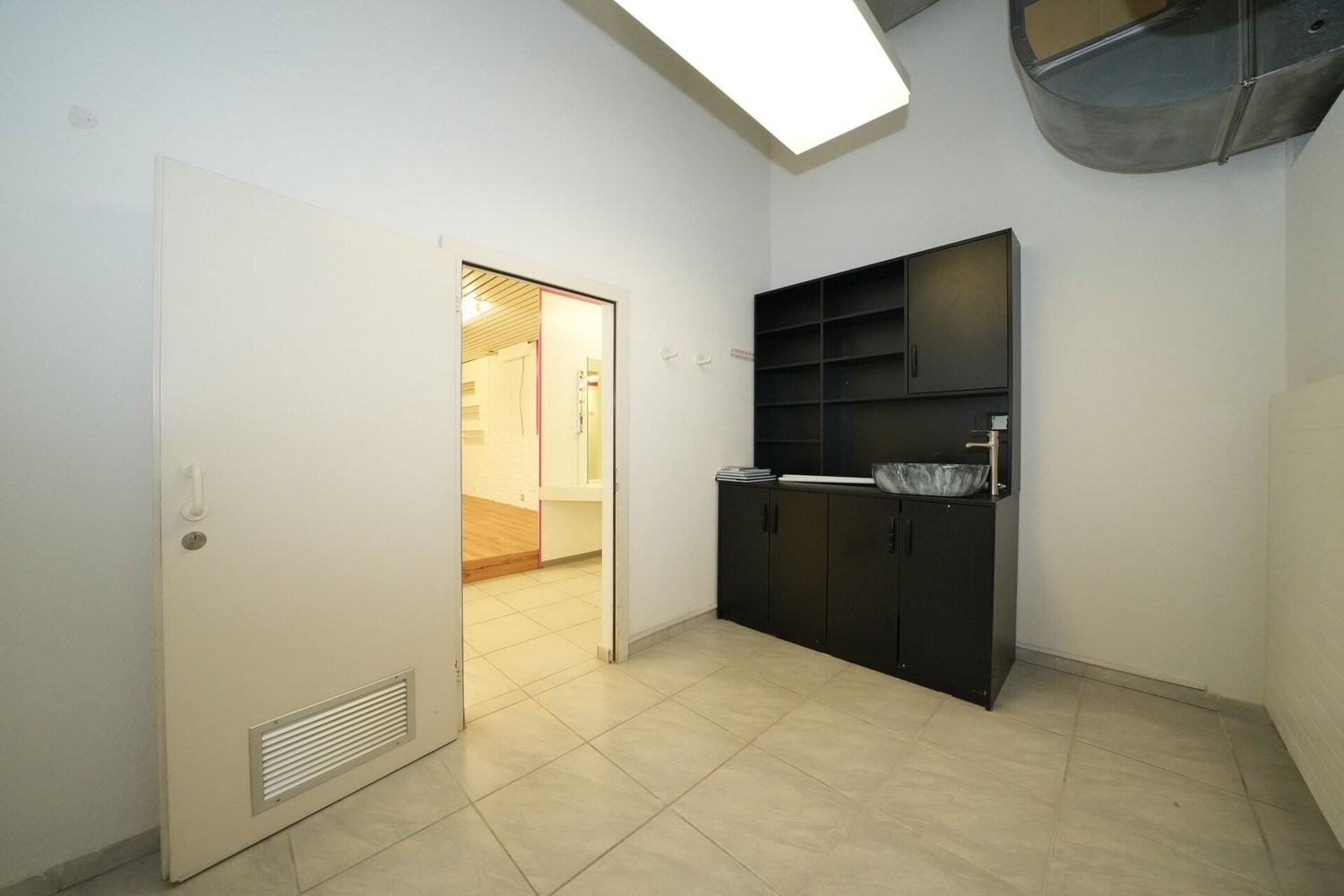 140m² de commerce