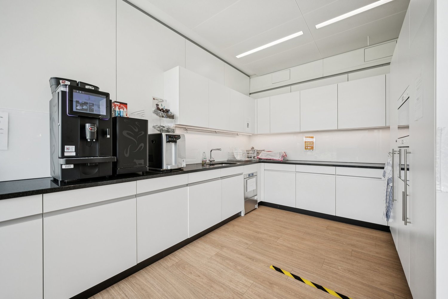 802m² ufficio