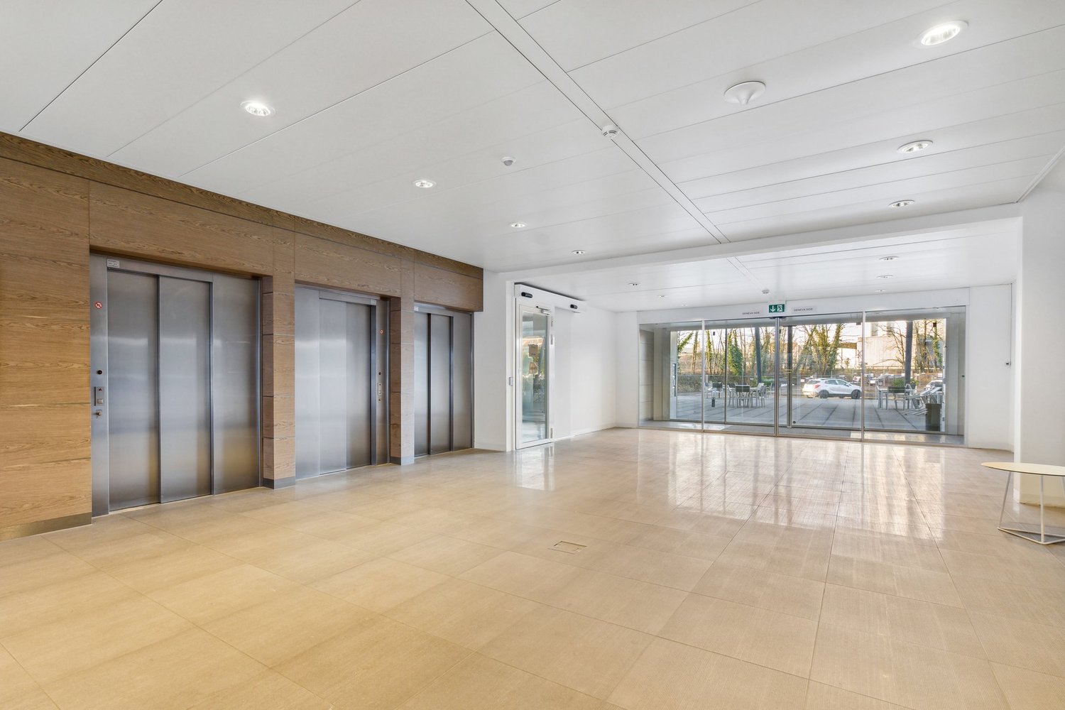 324m² ufficio