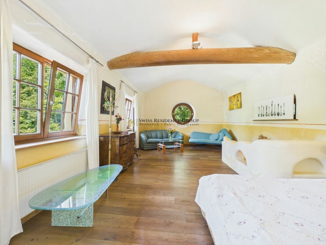 2 rooms single house