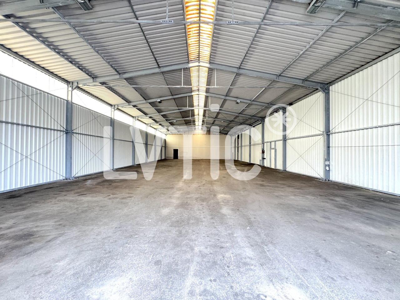 600m² deposito