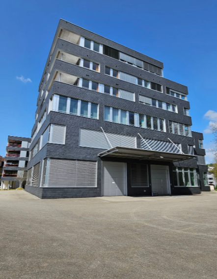 360m² commercial