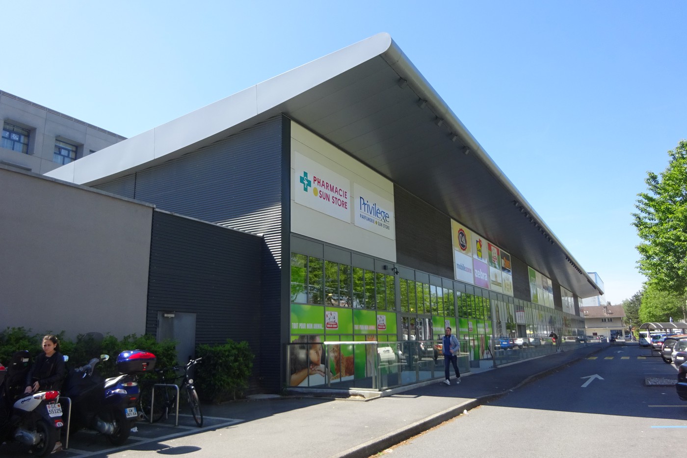 166m² Laden