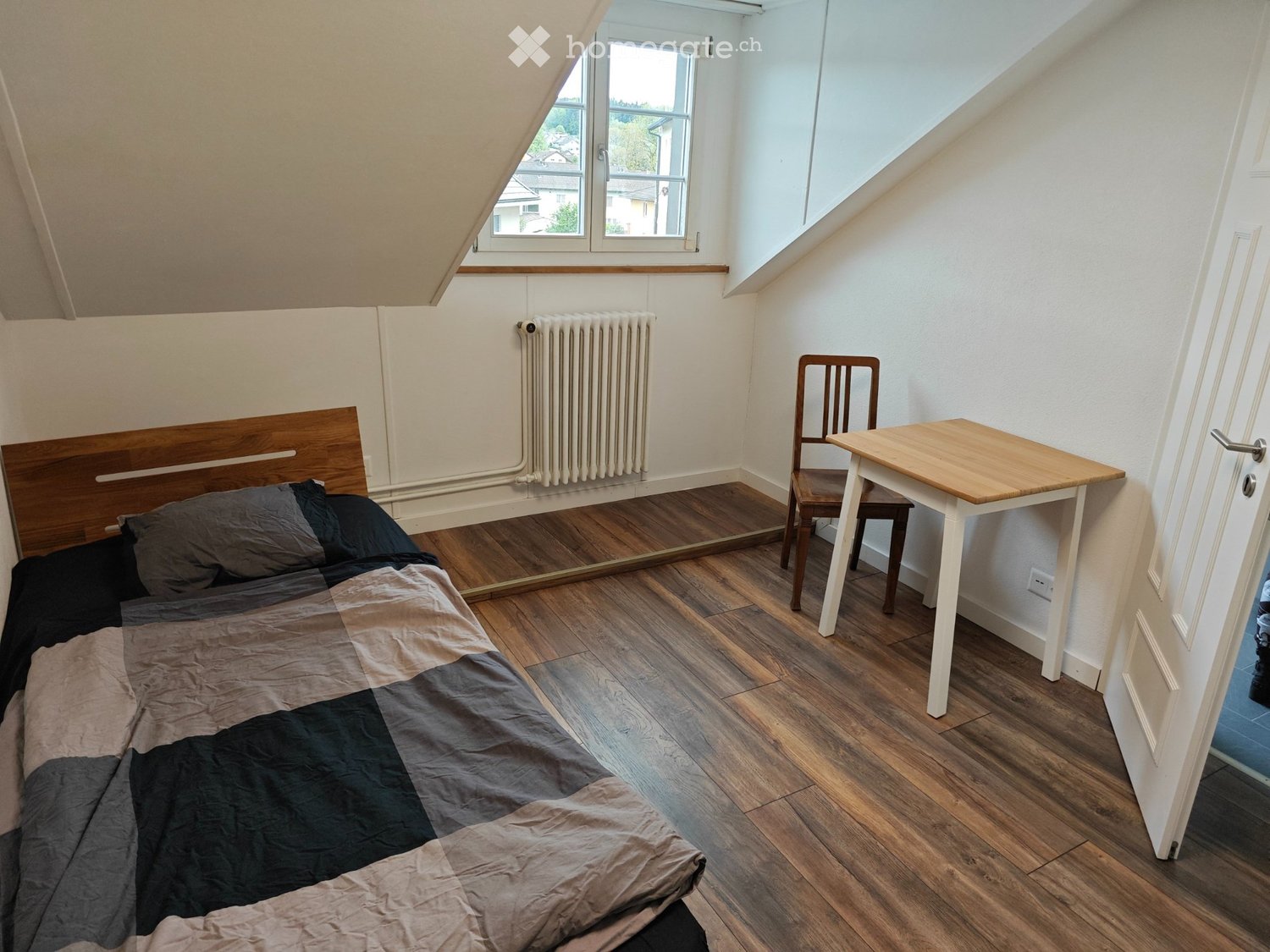 1 room single room