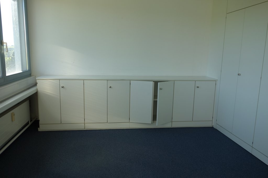 42m² office