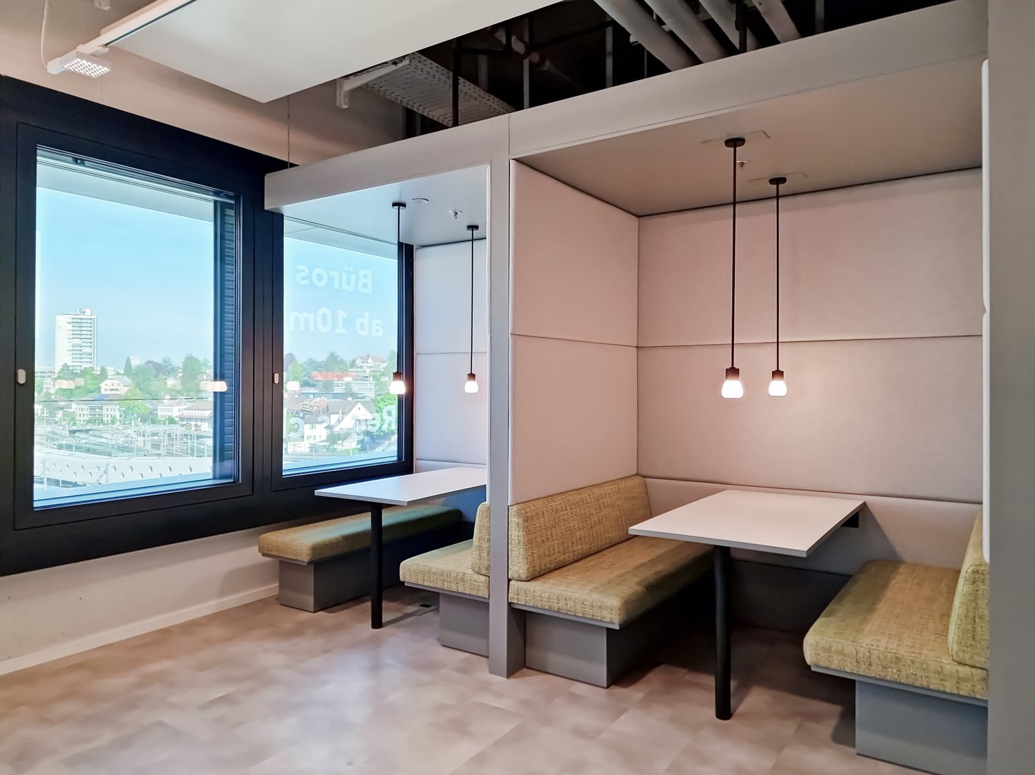 30m² office