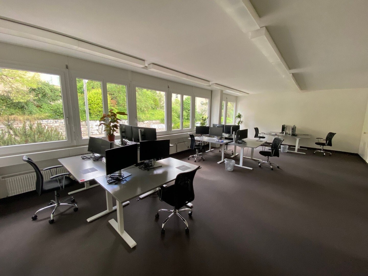 151m² office