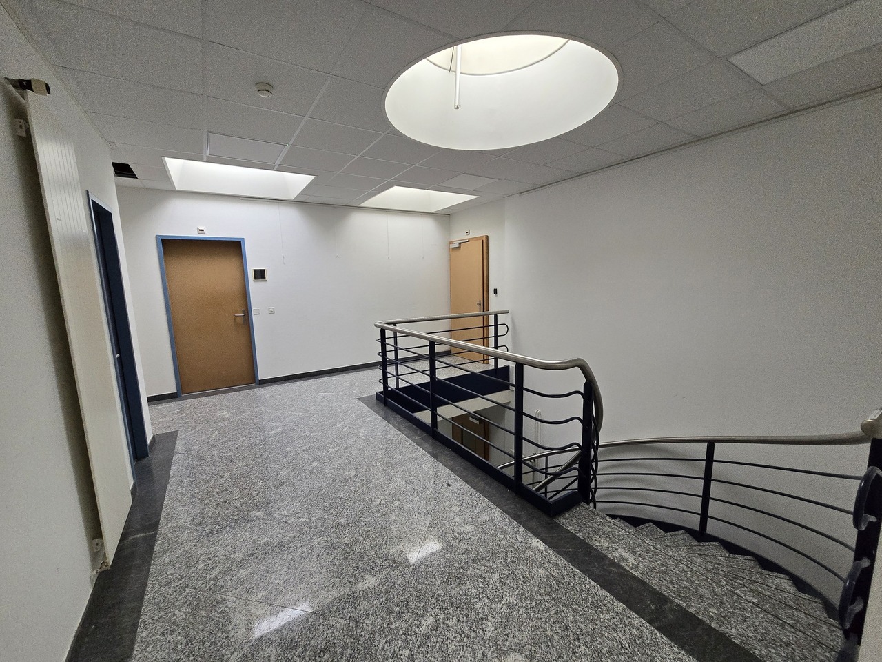 280m² Büro