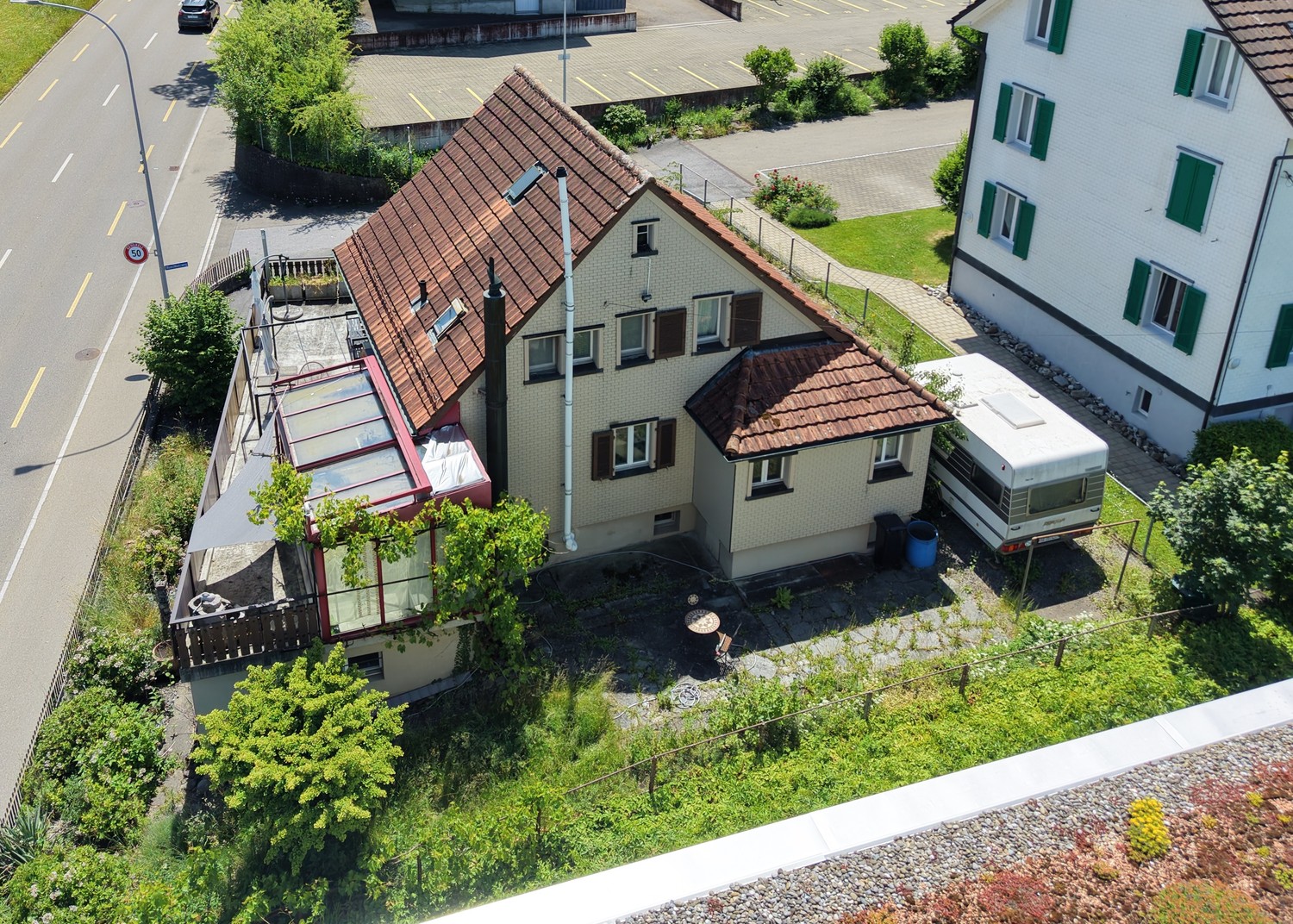 5 rooms single house