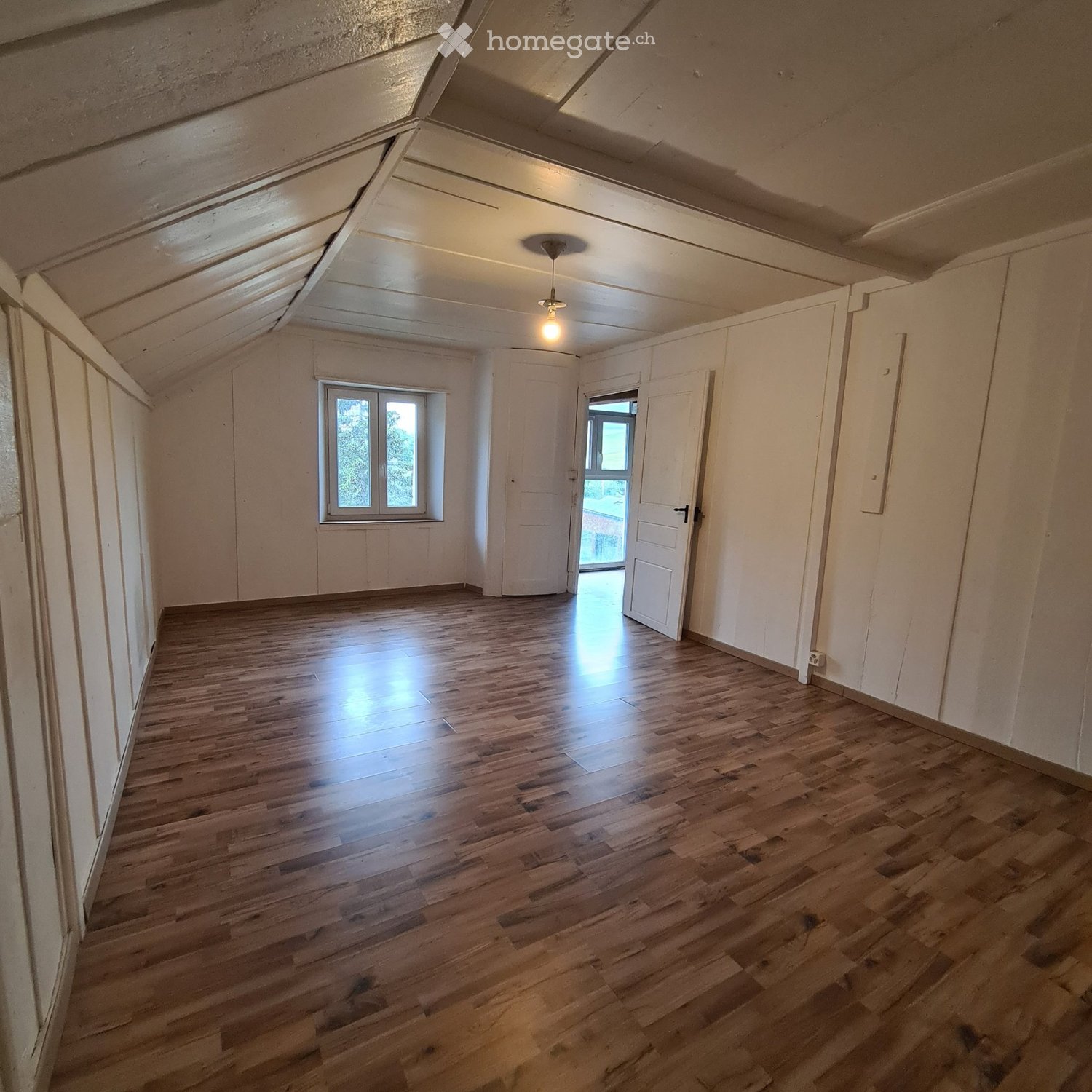 6-Zimmer-Wohnung