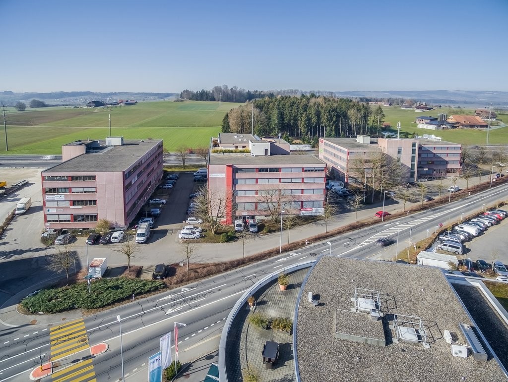 360m² commercial