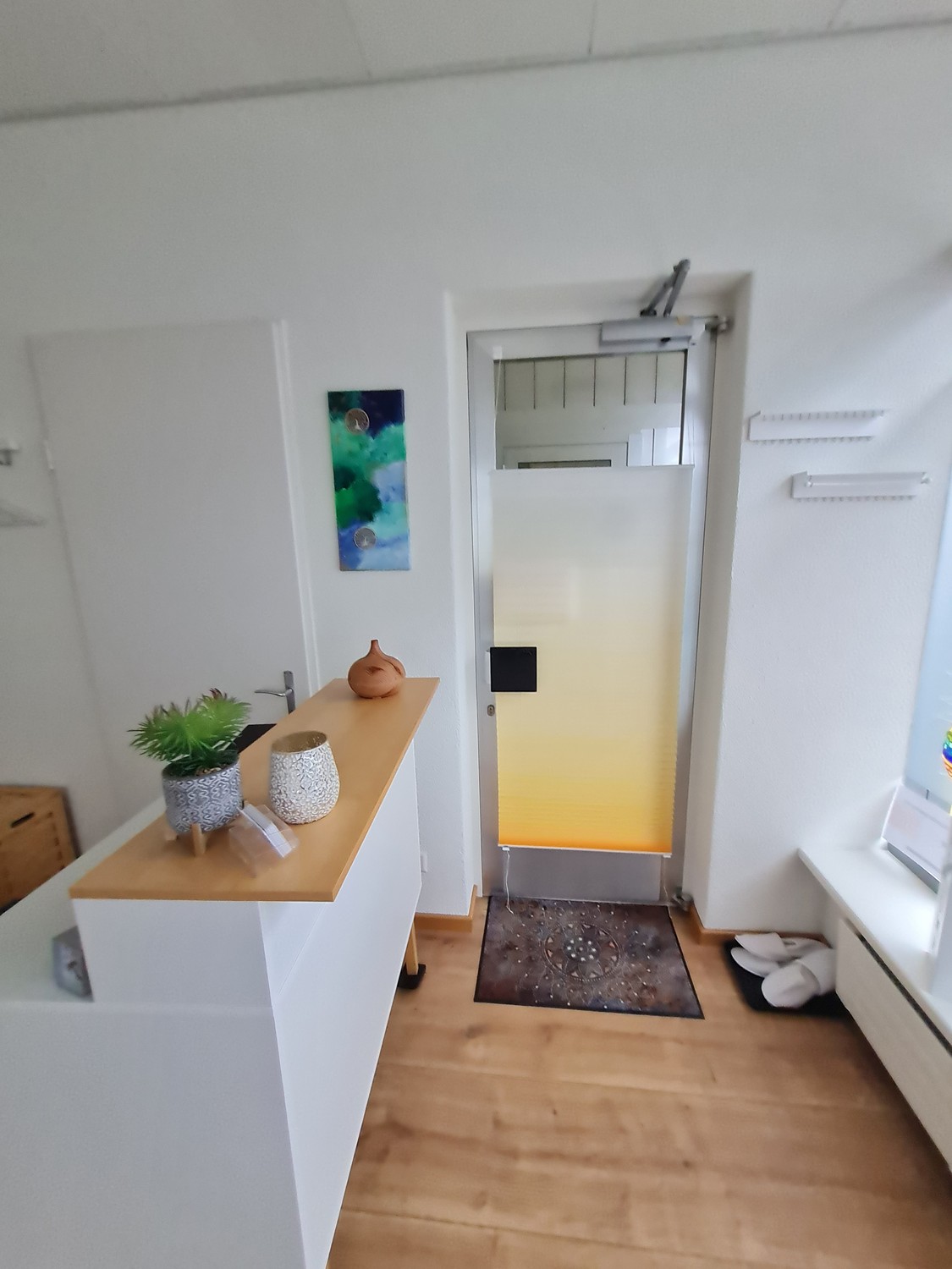 16m² commercial