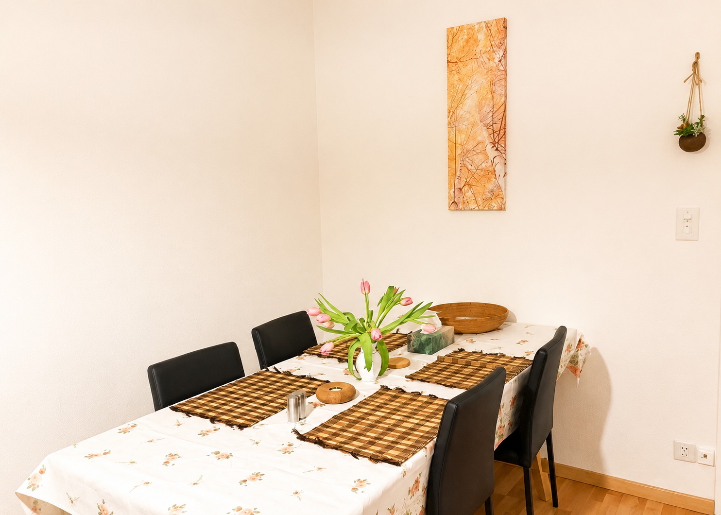 2 ½ Zimmer möblierte Wohnung