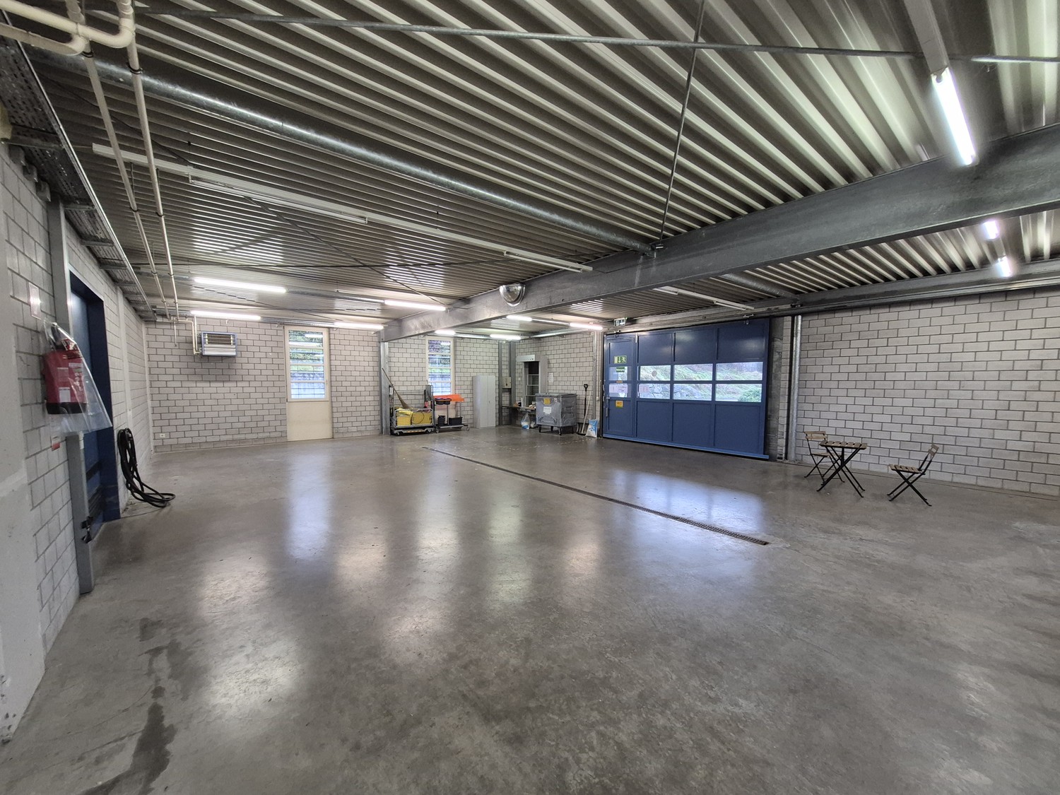 Negozio di 390m²
