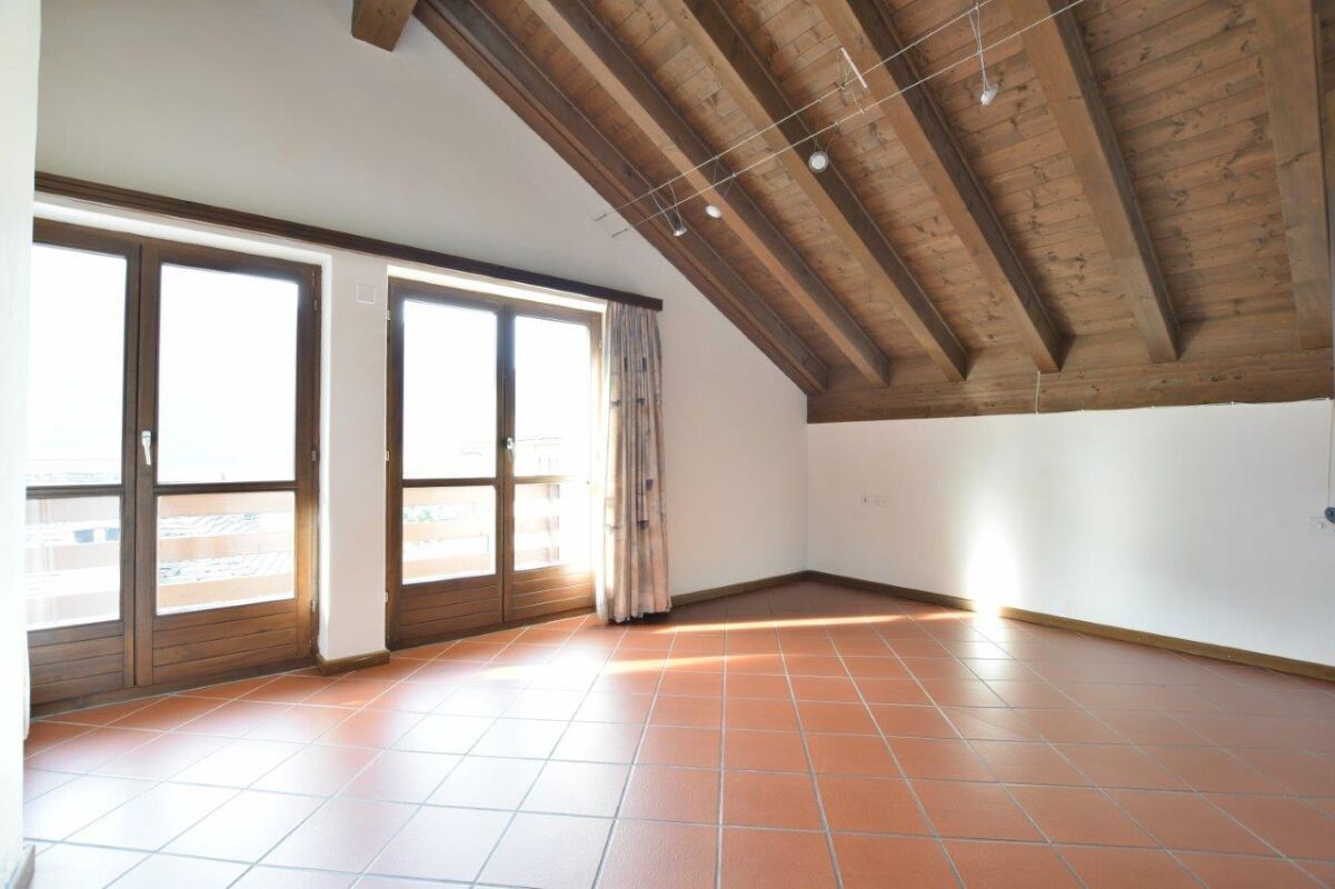 Casa unifamiliare di 4 locali