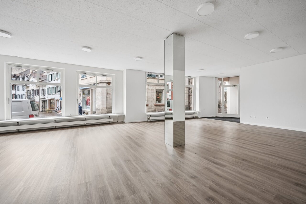 86m² commerciale