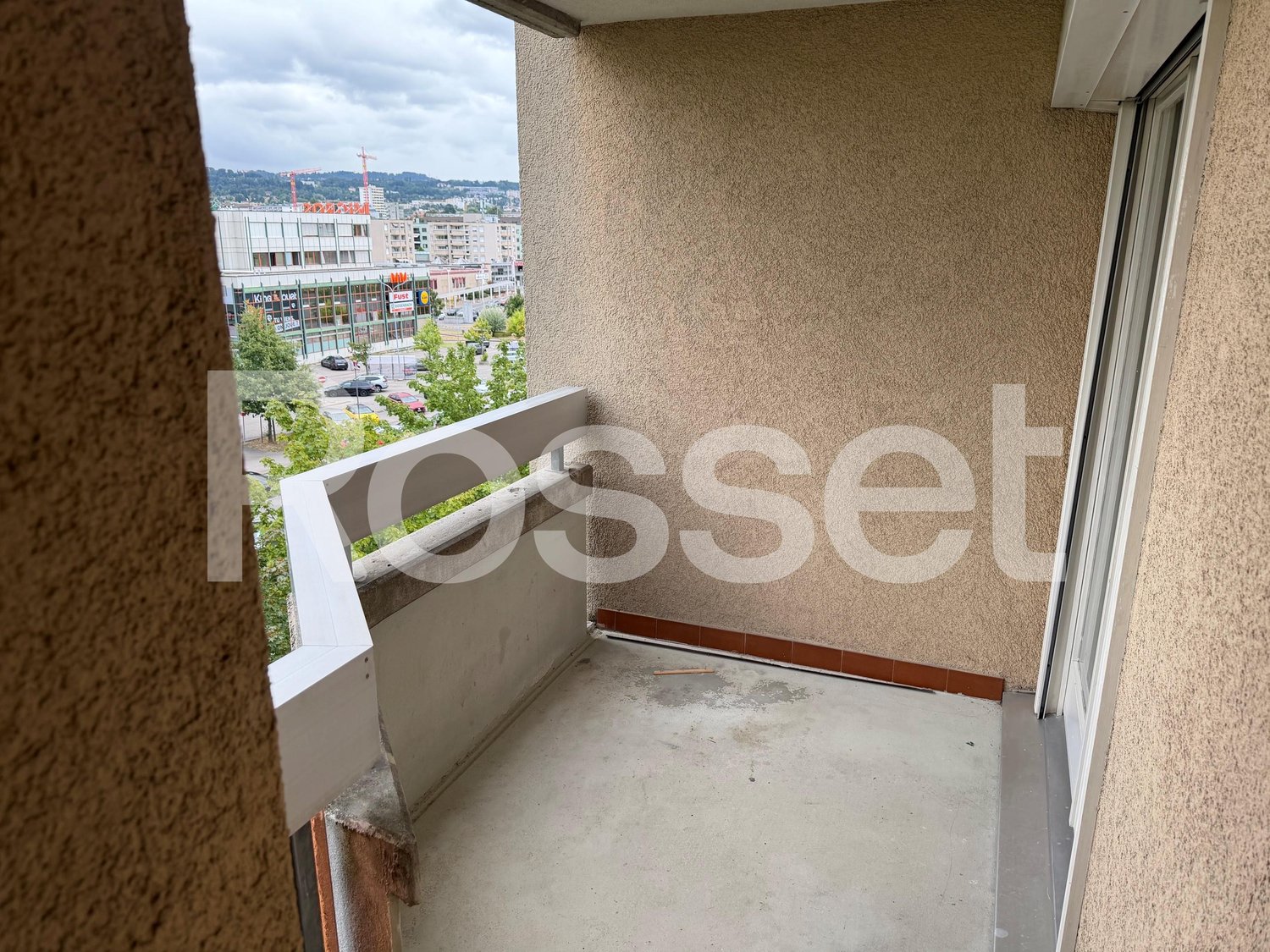 4-Zimmer-Wohnung