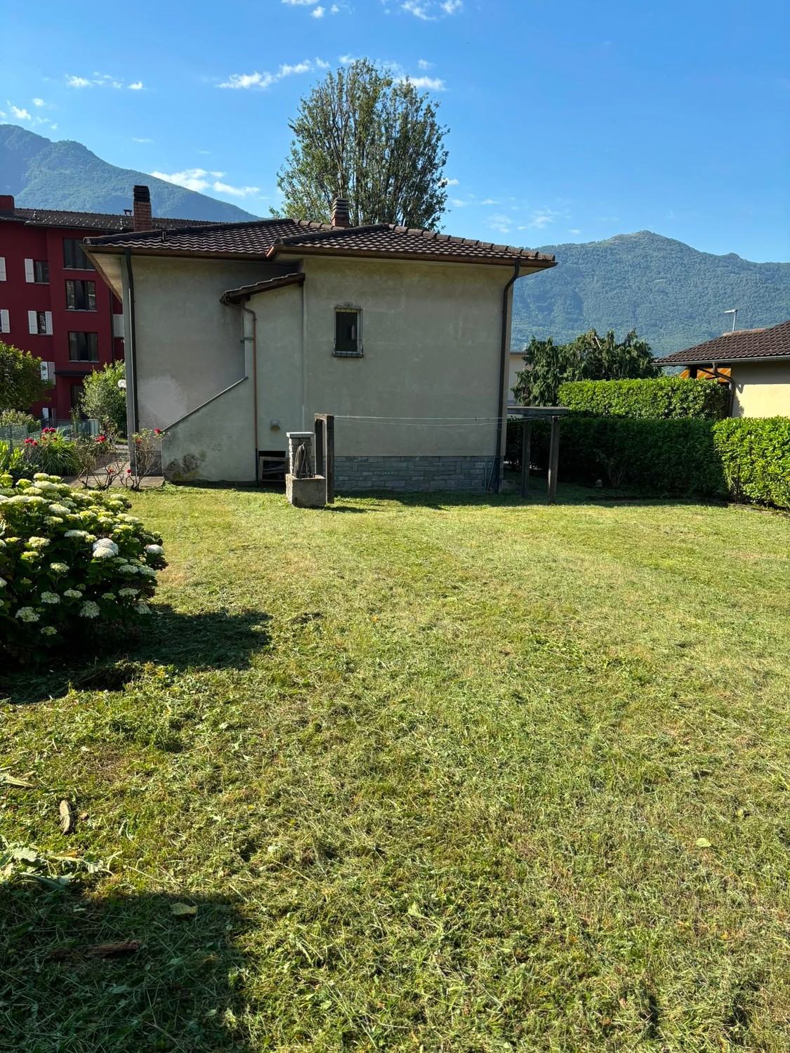5 rooms single house
