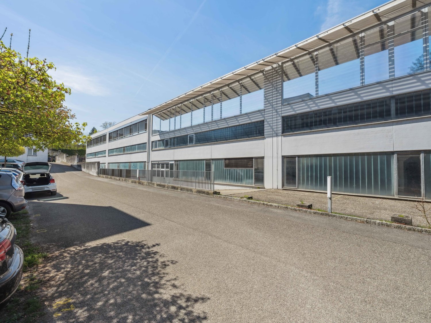 670m² industrial object