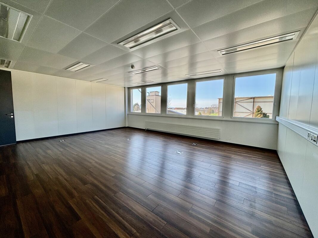 1500m² office