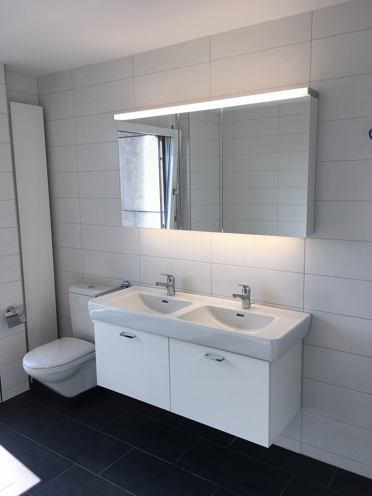 6 rooms apartment