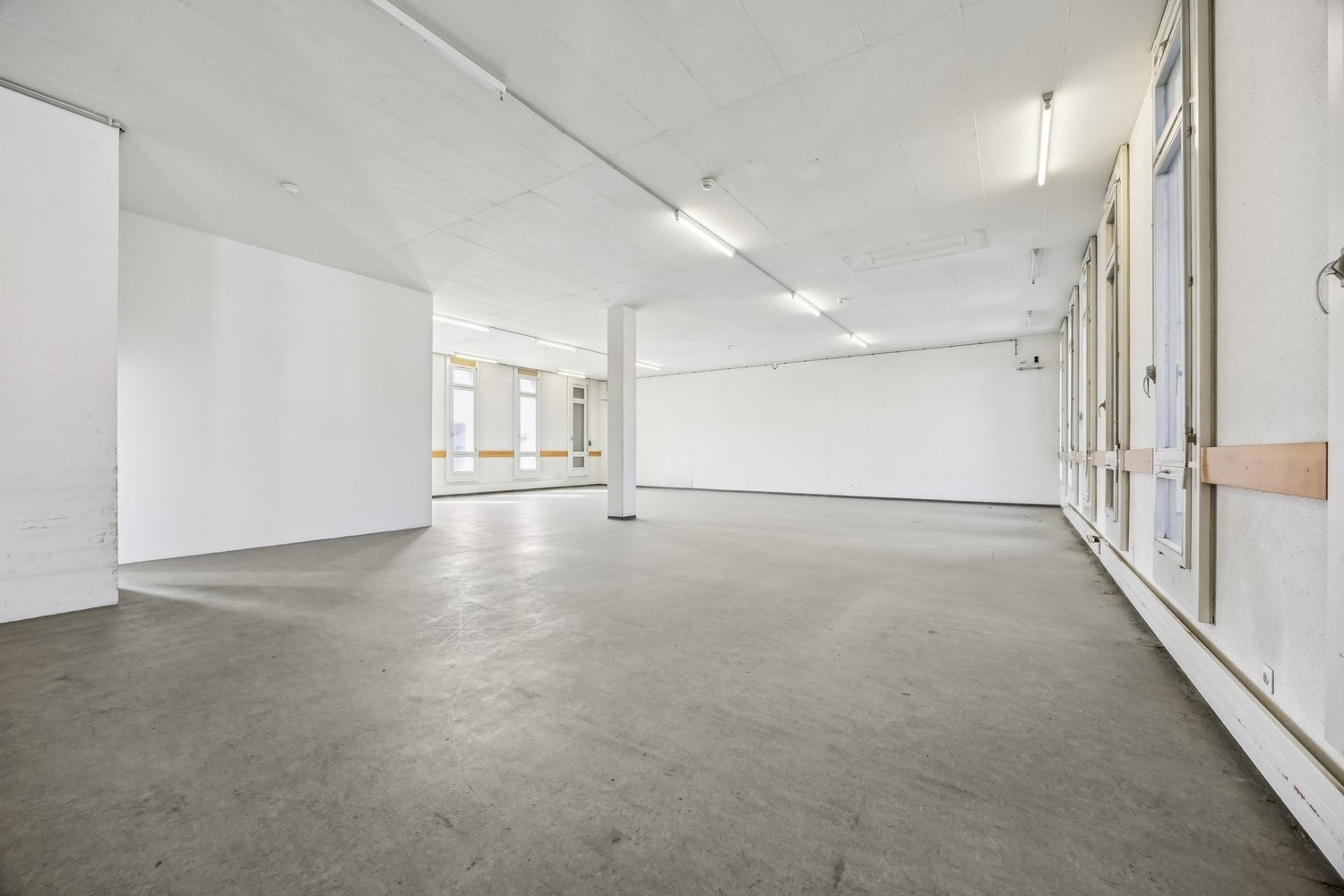 322m² commerciale