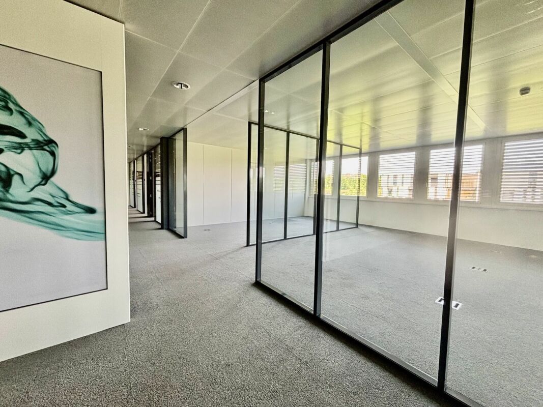 350m² Büro