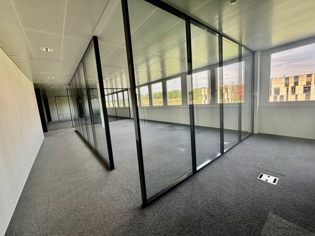 350m² Büro