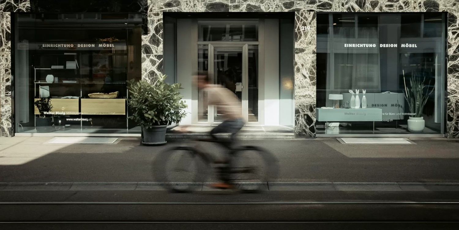 255m² commercial