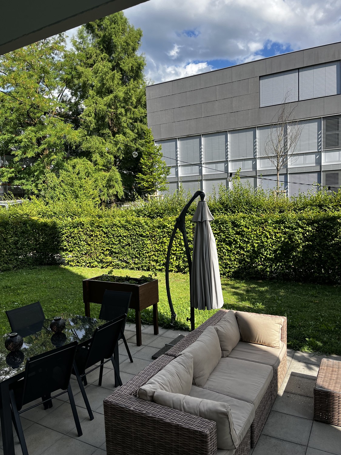 Grosses Zimmer in einer modernen Wohnung mit Garten – Februar bis Juni (flexibel)