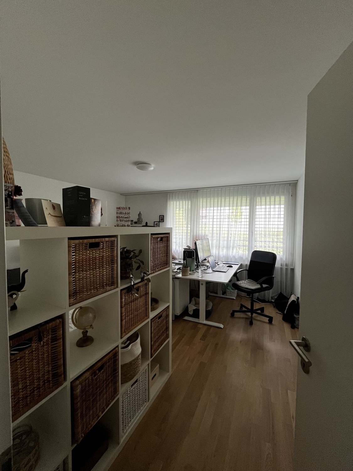 Grosses Zimmer in einer modernen Wohnung mit Garten – Februar bis Juni (flexibel)