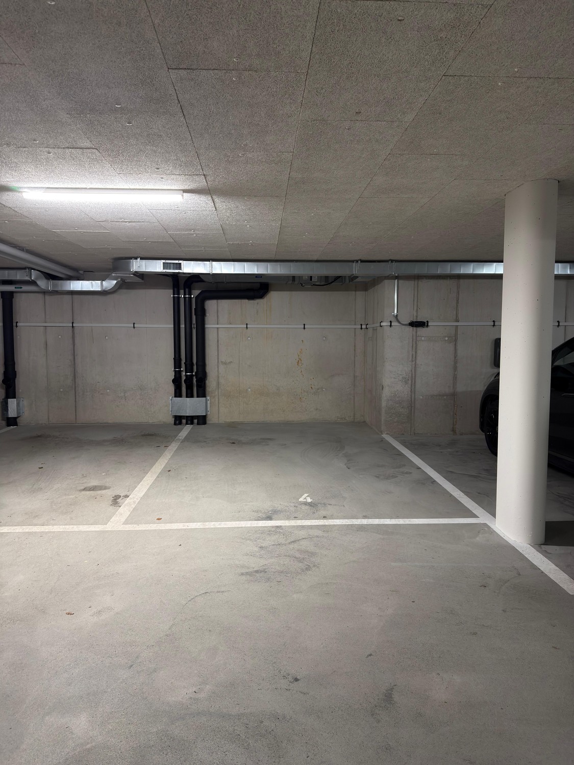 Underground slot