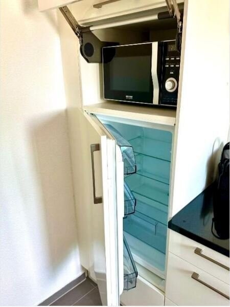 2 rooms furnished flat