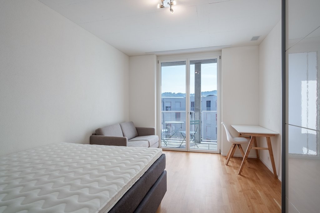 1 room single room
