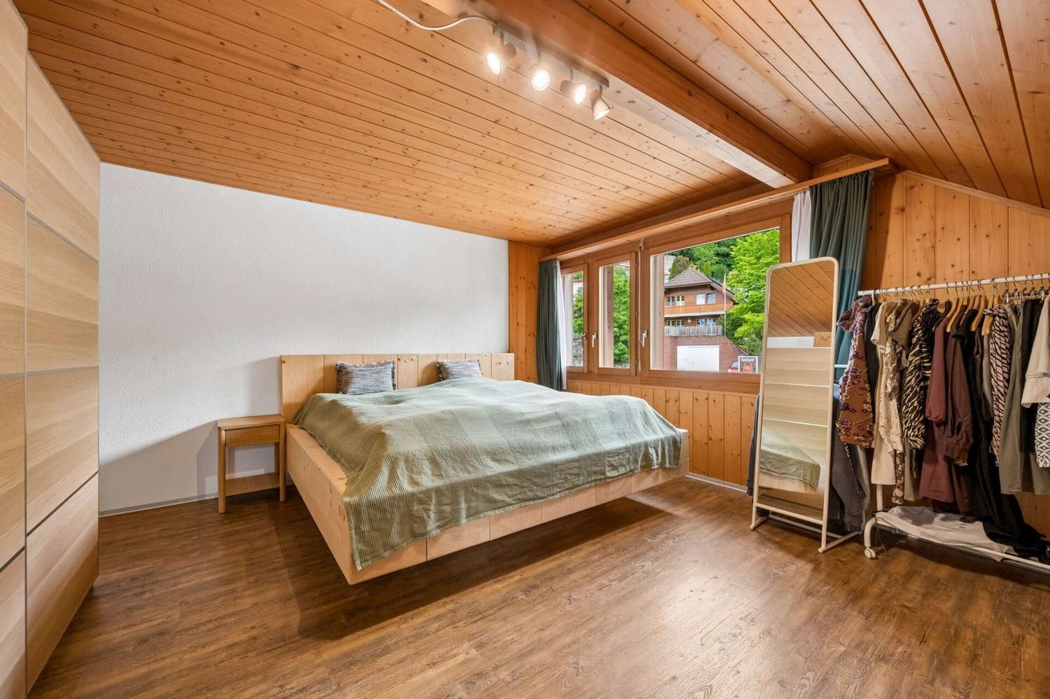 5 rooms duplex