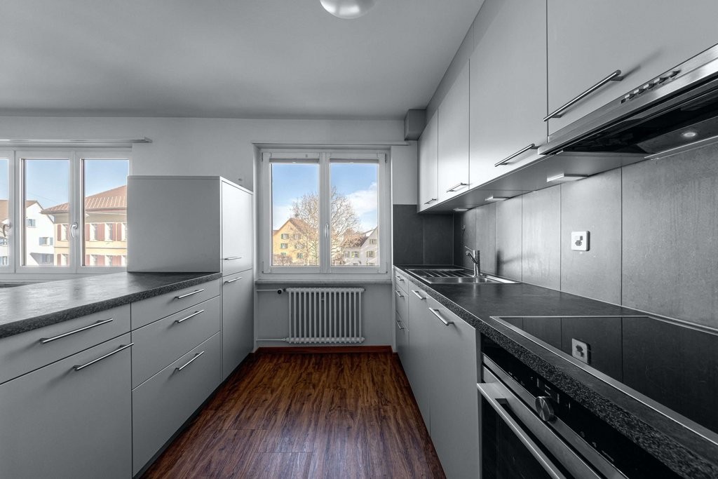 5 rooms apartment
