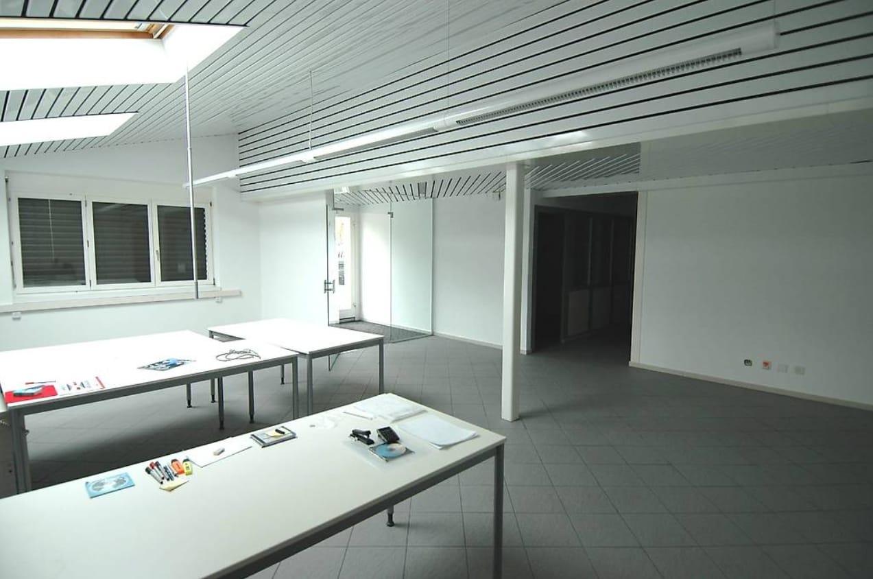 194m² office